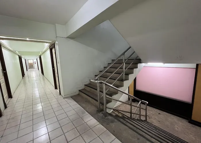 Phongsathon Mansion Appartement