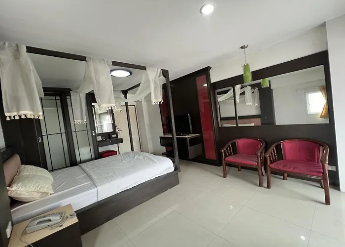 Phongsathon Mansion Appartement *